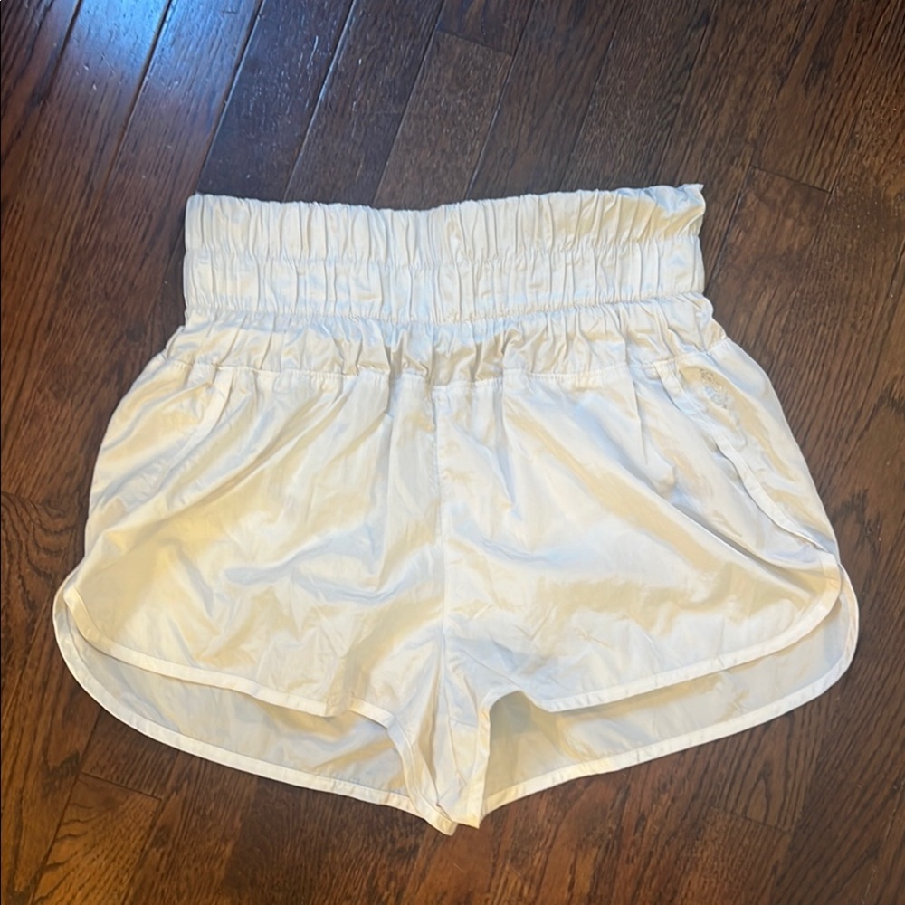 Free People Movement Wide Waist Athletic Shorts White Sz M